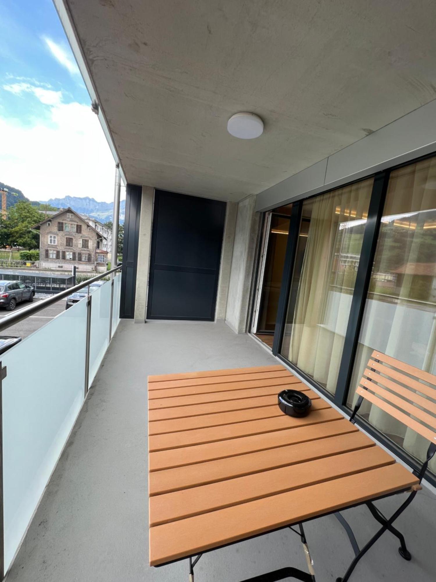 Ferienwohnung WAZ Wohnen auf Zeit - Flums Exterior foto