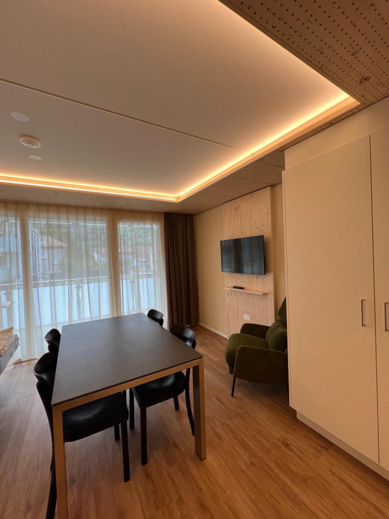Ferienwohnung WAZ Wohnen auf Zeit - Flums Exterior foto